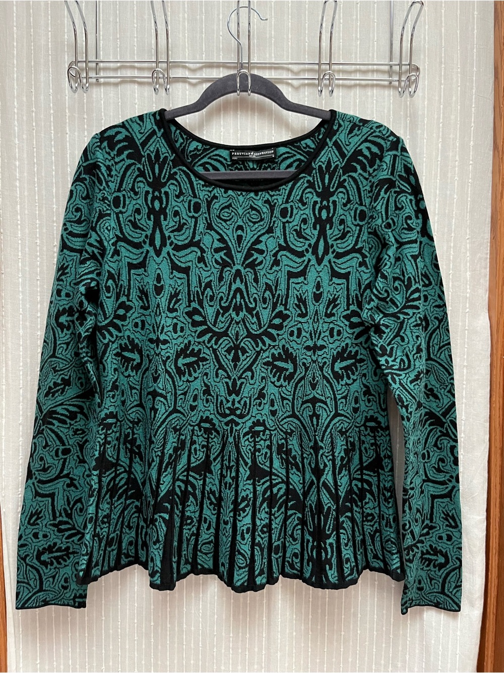 🔆PERUVIAN CONNECTION 100% Pima Cotton Peplum Knit Top Sweater Green Black M